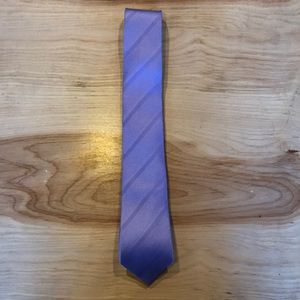 Purple Banana Republic neck tie.